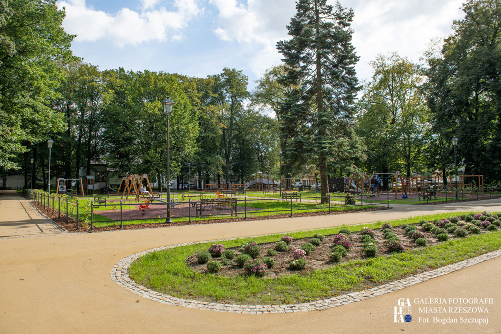 Zrewitalizowany Ogr&oacute;d Miejski