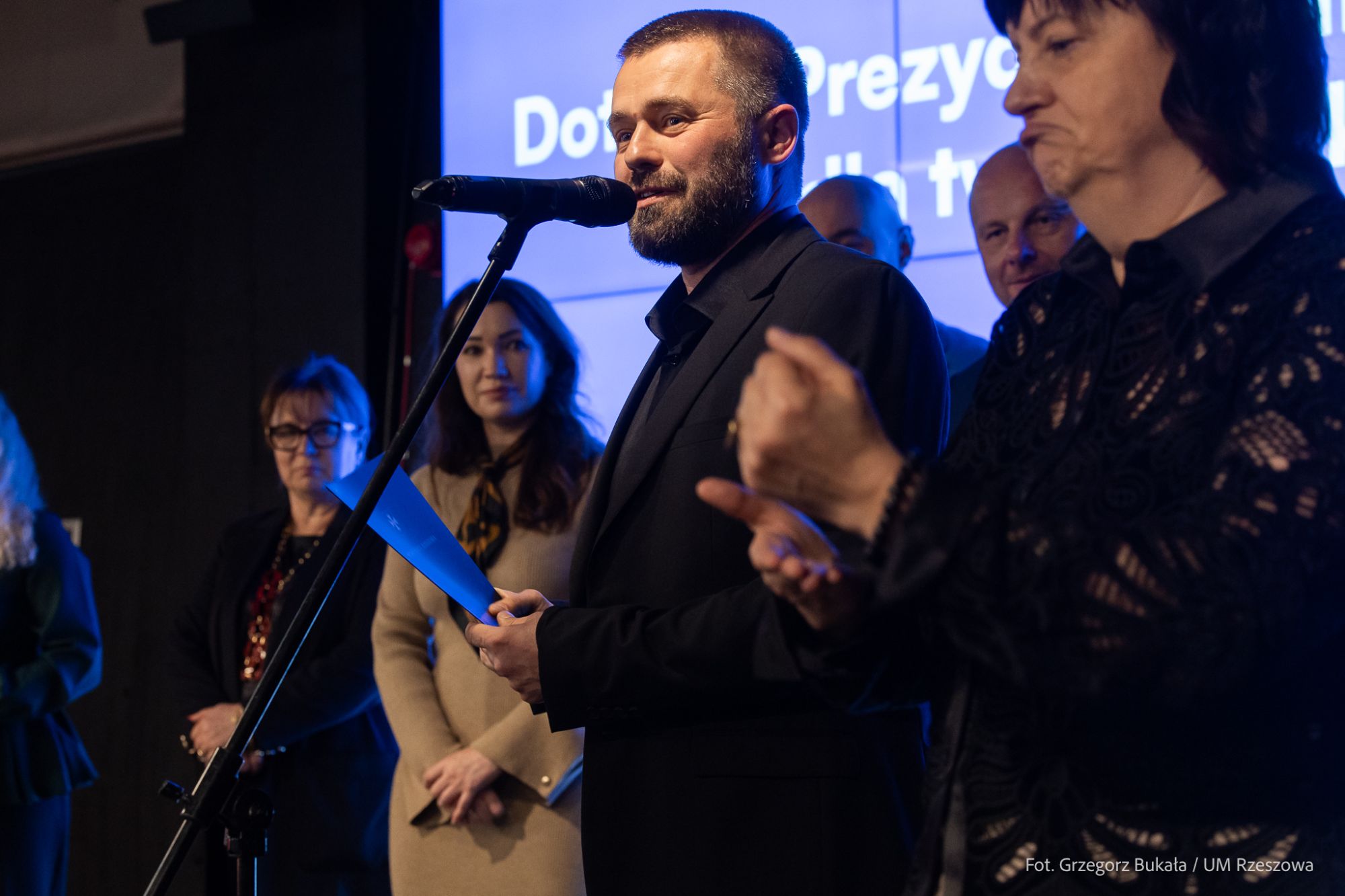 zdjęcie z uroczystego przyznawania dotacji na działalność kulturalną w mieście Rzesz&oacute;w, fot. Grzegorz Bukała, Urząd Miasta Rzeszowa