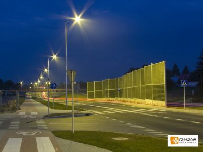 Oświetlenie połączenia ulicy Przemysłowej z Podkarpacką. Fot. Bogdan Szczupaj